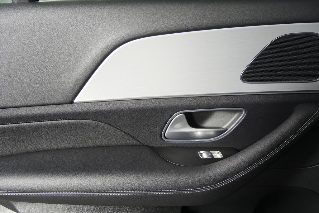 Thumbnail: 2024 Mercedes-Benz GLE - 13