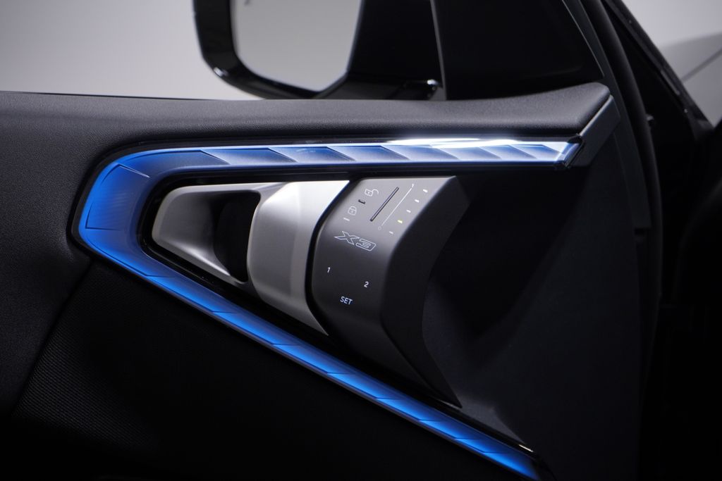 Thumbnail: 2026 BMW X3 - 11
