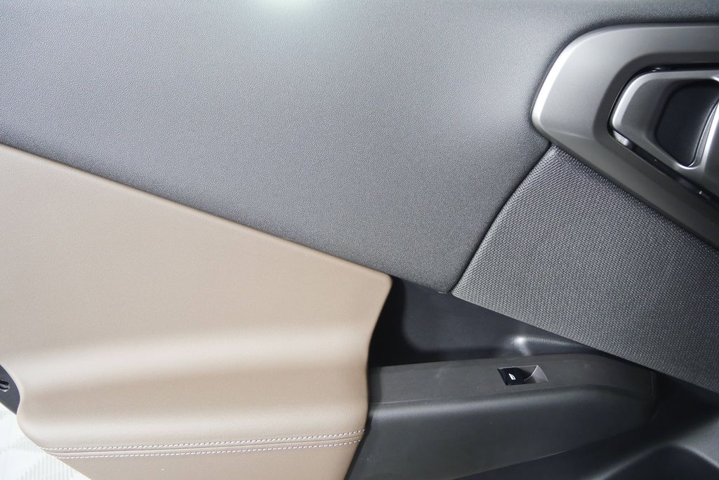 Thumbnail: 2026 BMW X3 - 13