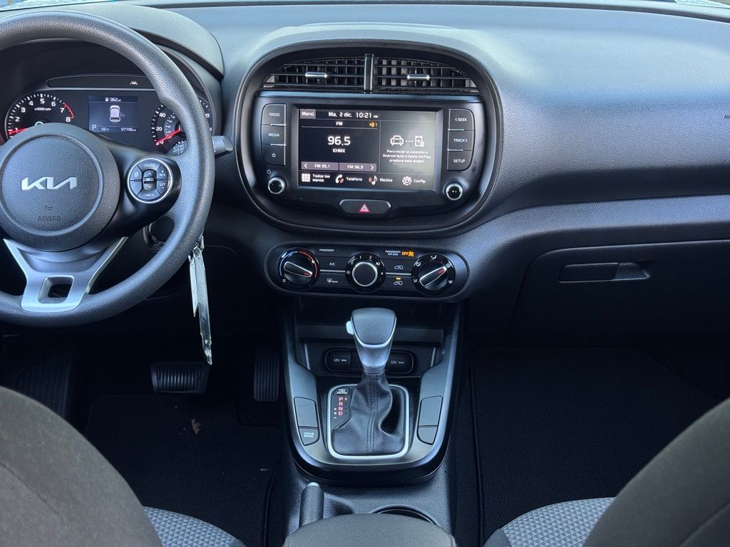 2022 Kia Soul LX White at Superior Kia