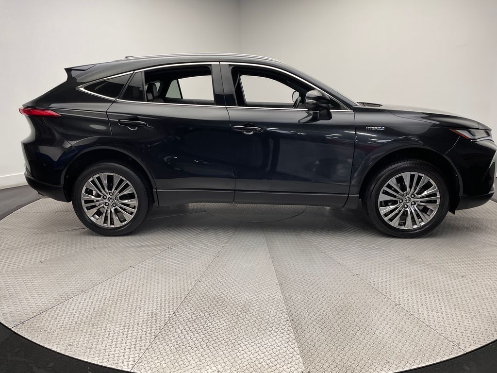 2021 Toyota Venza XLE 4