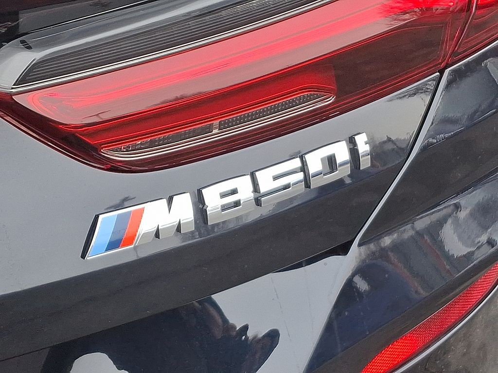 Thumbnail: 2023 BMW 8 Series - 32