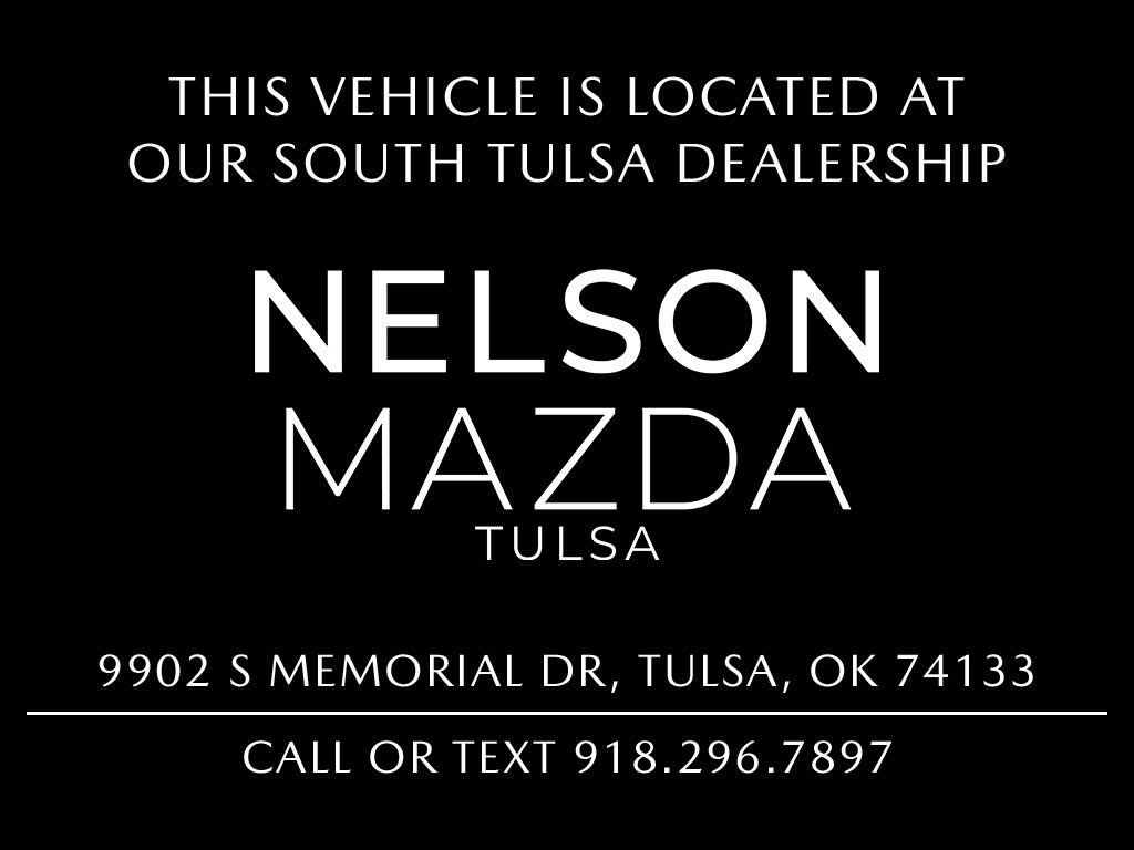 Used 2023 White Ford XLT image 3