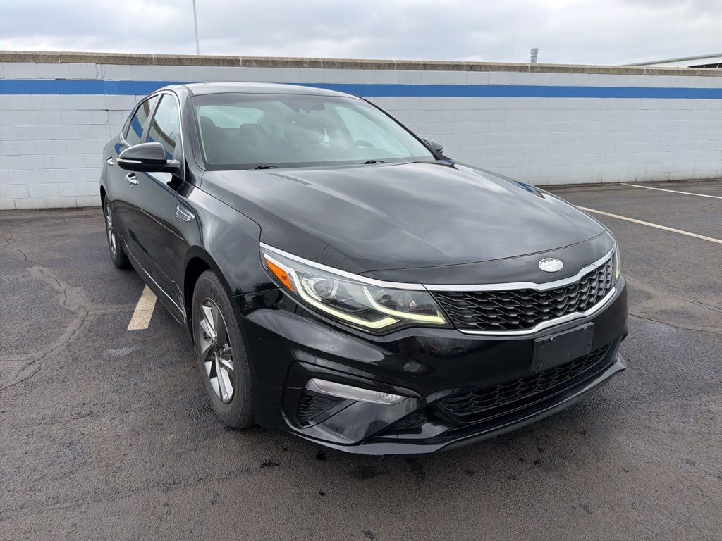 Thumbnail: 2020 Kia Optima - 7