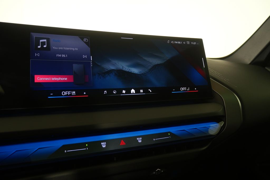 Thumbnail: 2026 BMW X3 - 23