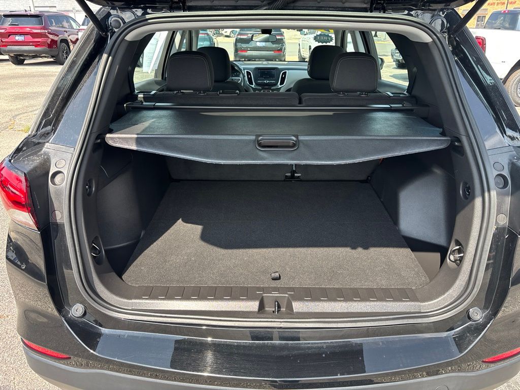 Used 2023 Chevrolet Equinox SUV