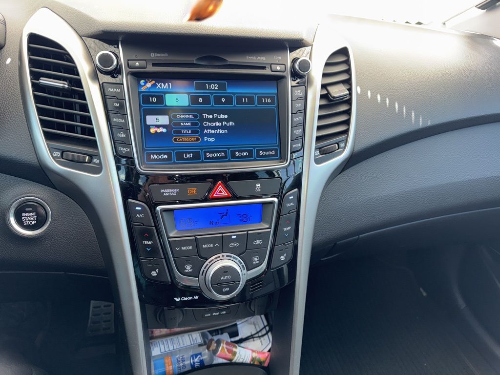 2013 Hyundai Elantra Base 4