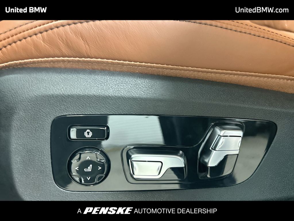 Thumbnail: 2026 BMW X5 - 12