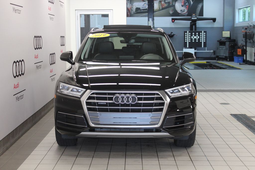 Thumbnail: 2019 Audi Q5 - 9