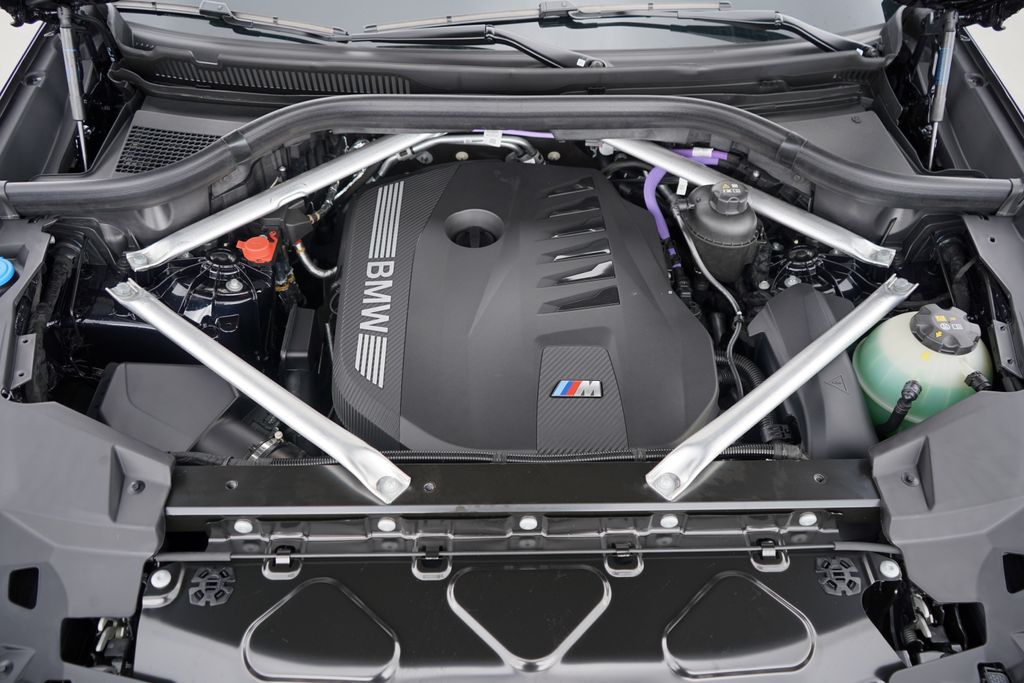 Thumbnail: 2026 BMW X6 - 21