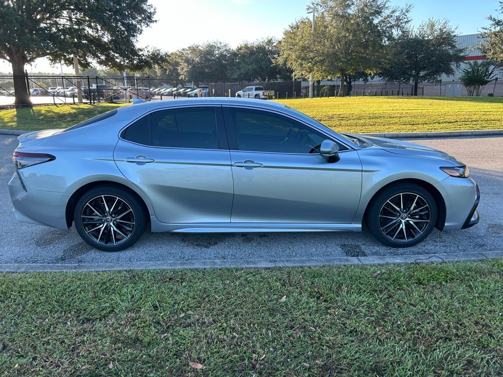 Thumbnail: 2024 Toyota Camry - 6