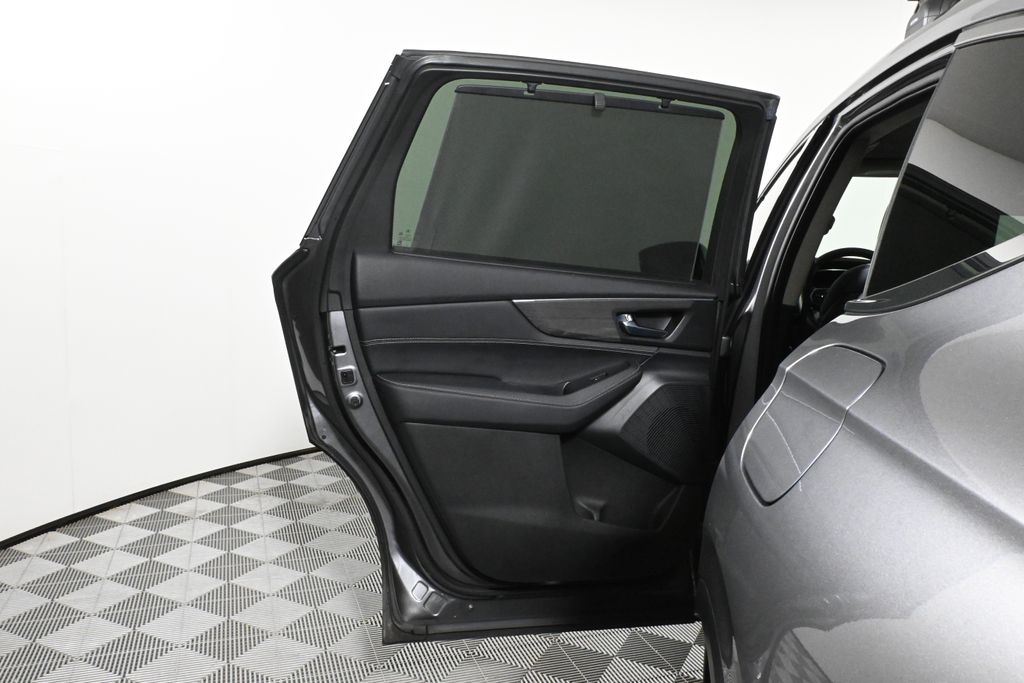 Thumbnail: 2023 Acura MDX - 32