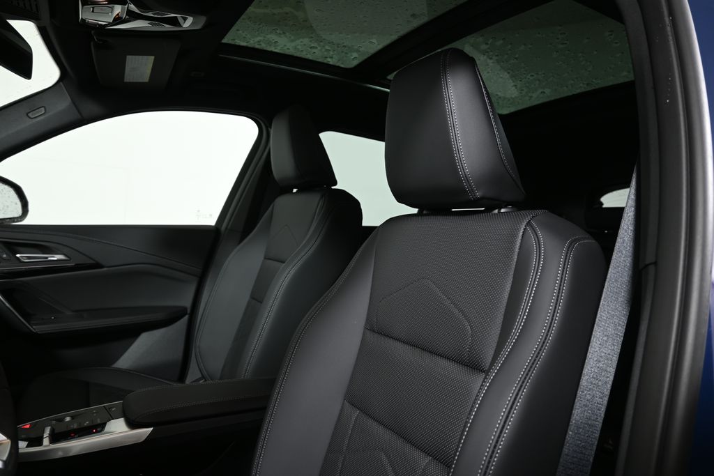 Thumbnail: 2026 BMW X1 - 16