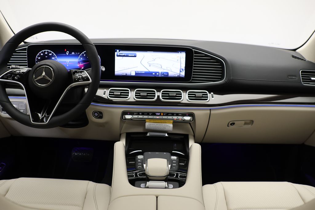 Thumbnail: 2026 Mercedes-Benz GLS - 17