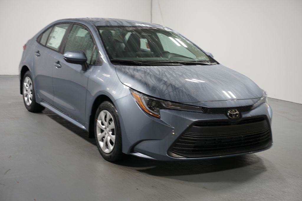 Thumbnail: 2025 Toyota Corolla - 3