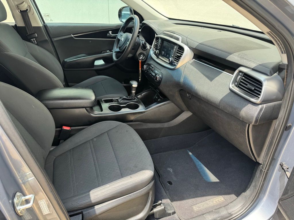 Used Car 2020 Kia Sorento  Lx For Sale Under $12,000 In Georgetown, Texas