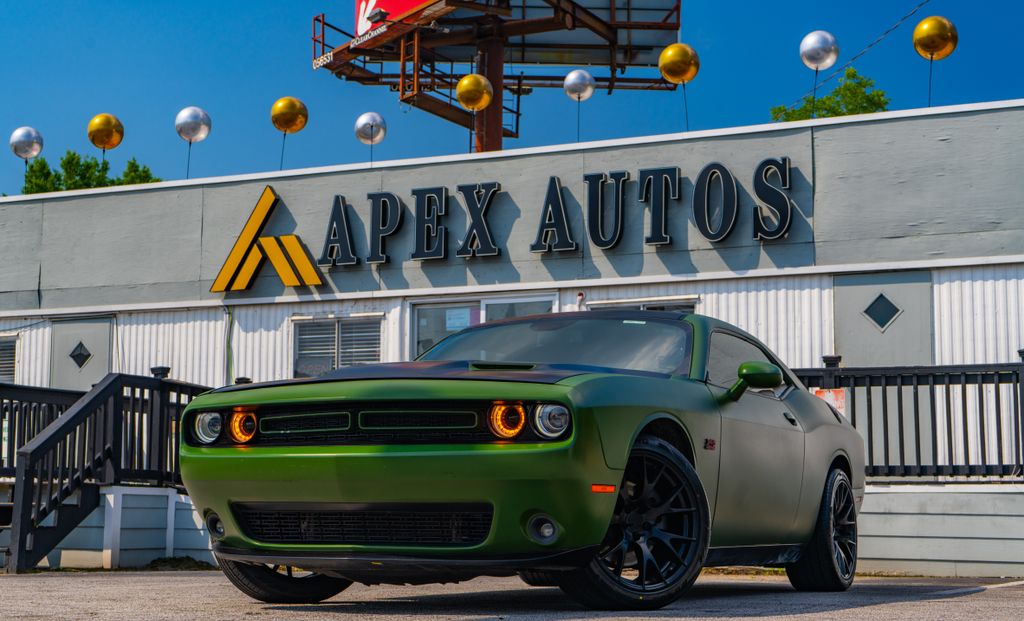 Silver (Billet Clearcoat) 2017 Dodge Challenger Coupe Rear-Wheel Drive 8-Speed Automatic