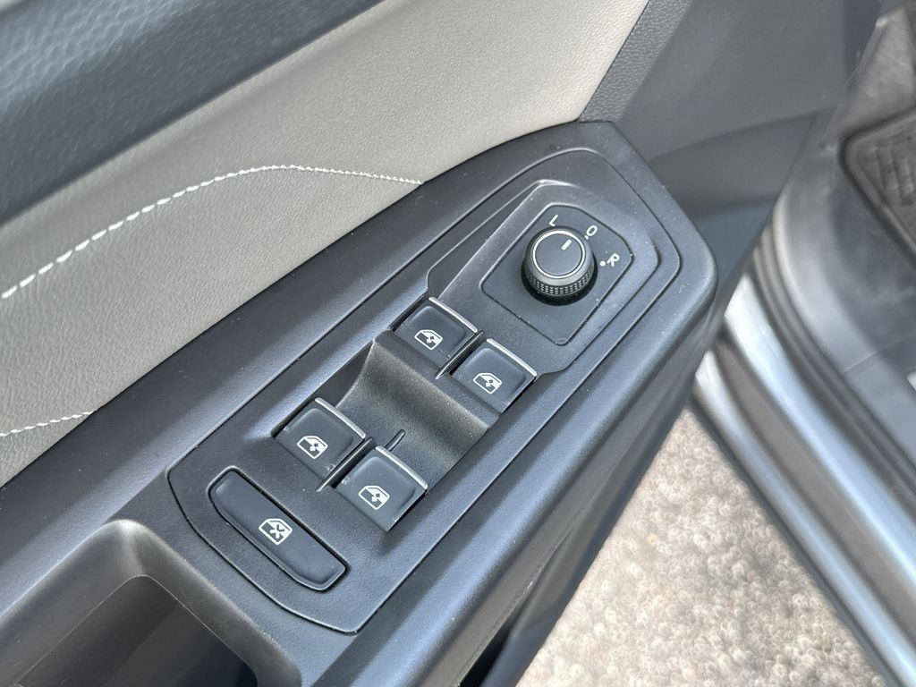 2022 Volkswagen Atlas Cross Sport 3.6L V6 SE w/Technology Gray at DeMontrond Auto Country