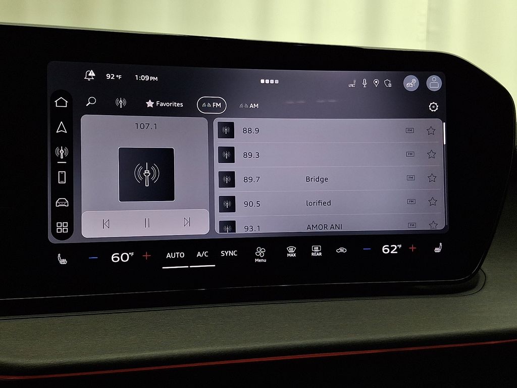 Thumbnail: 2026 Audi Q3 - 13
