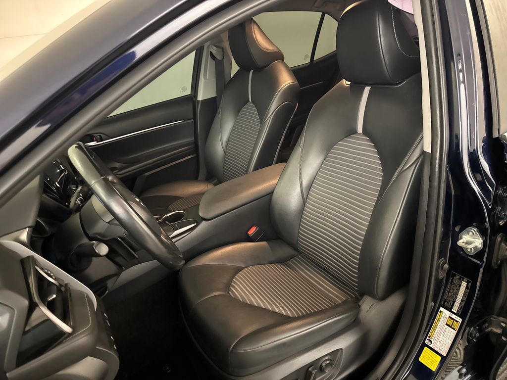 Certified Used 2022  Toyota SE image 17