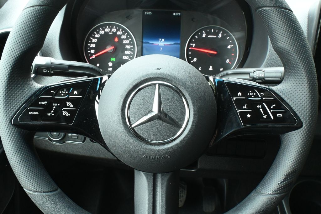 Thumbnail: 2026 Mercedes-Benz Sprinter - 15