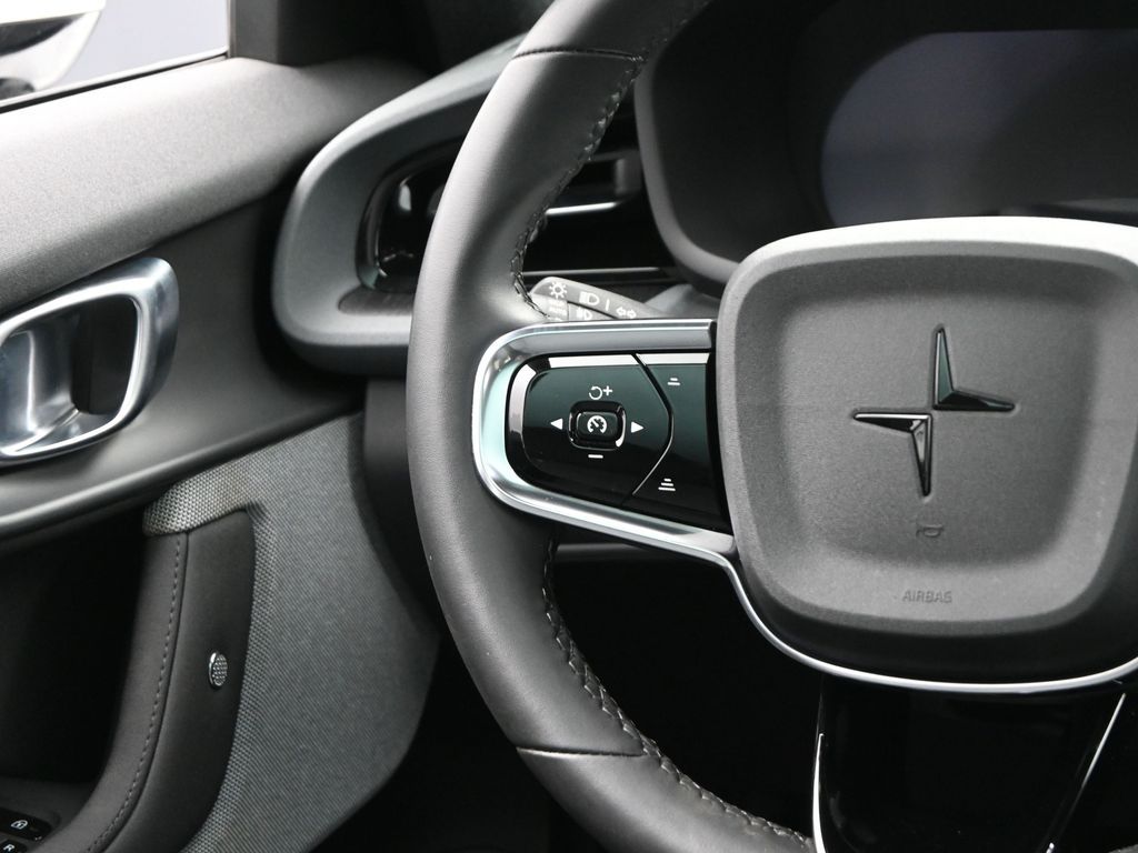 2022 Polestar 2 Long Range Dual Motor