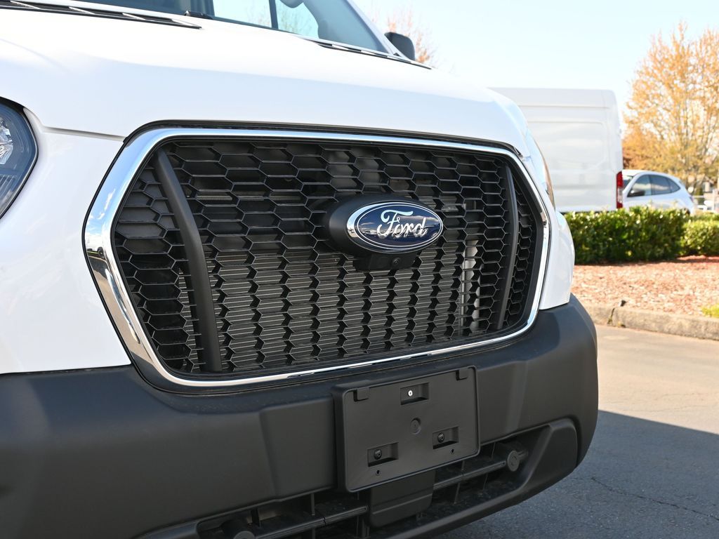 2025 Ford Transit 350 HD