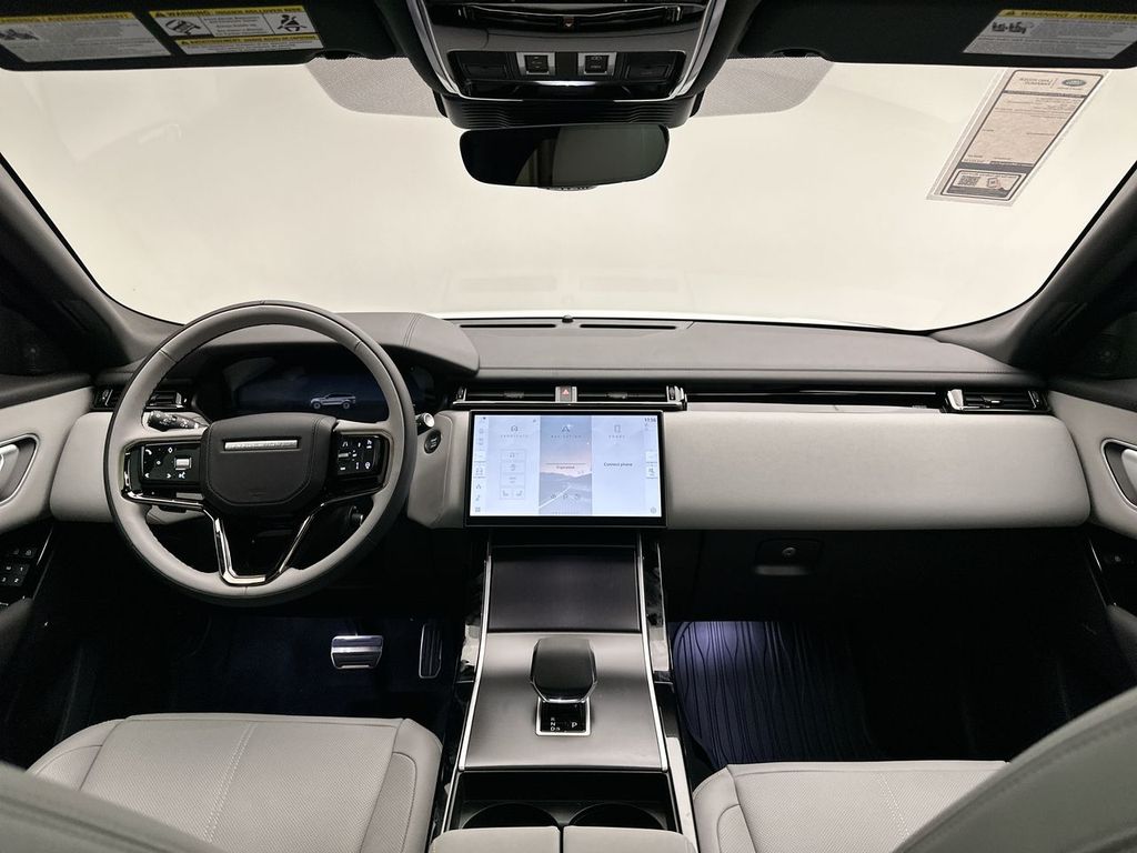 2026 Land Rover Range Rover Velar Dynamic SE 8