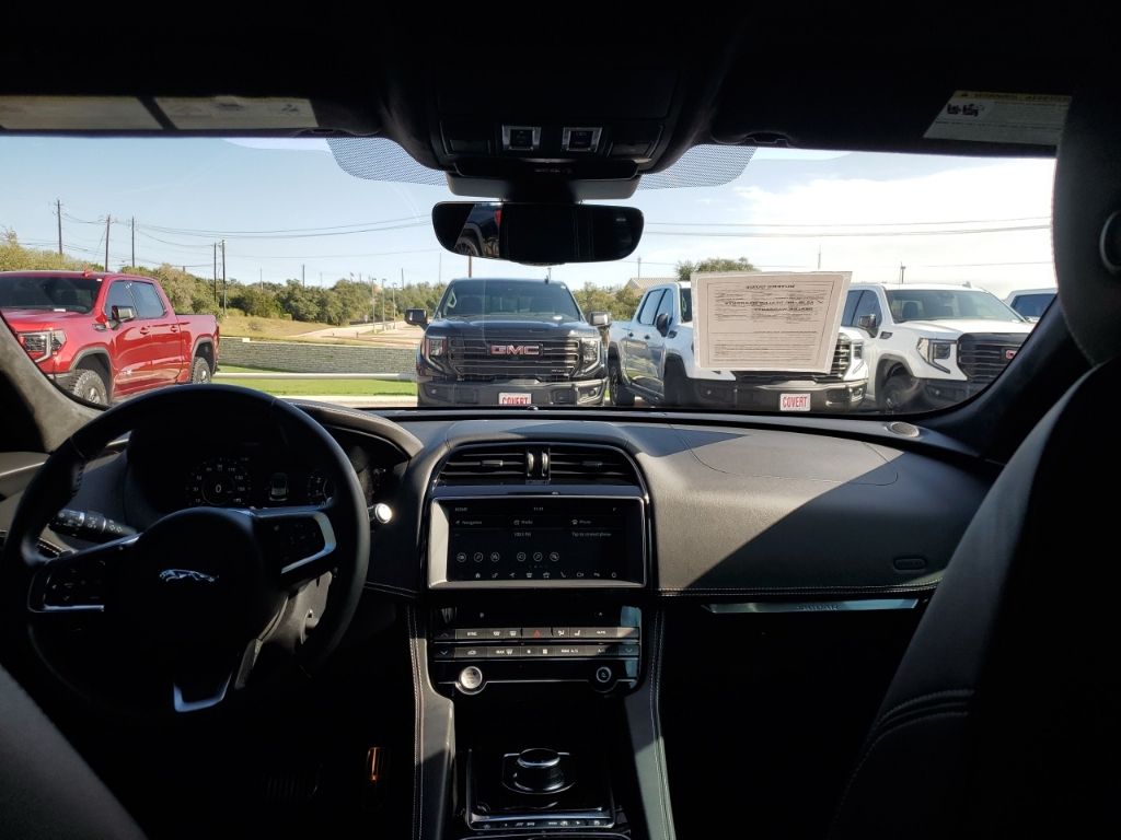 Used Car 2020 Jaguar F-pace  25t Checkered Flag For Sale Under $30,000 In Austin, Texas