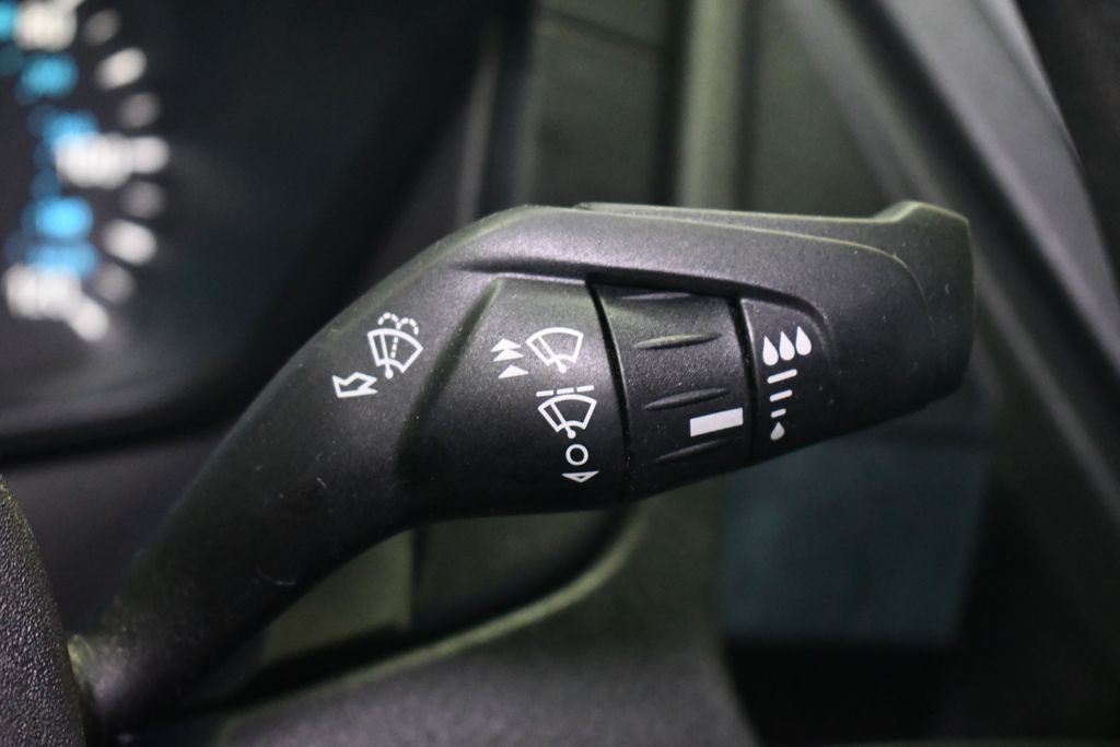 Thumbnail: 2016 Ford Transit Series - 23