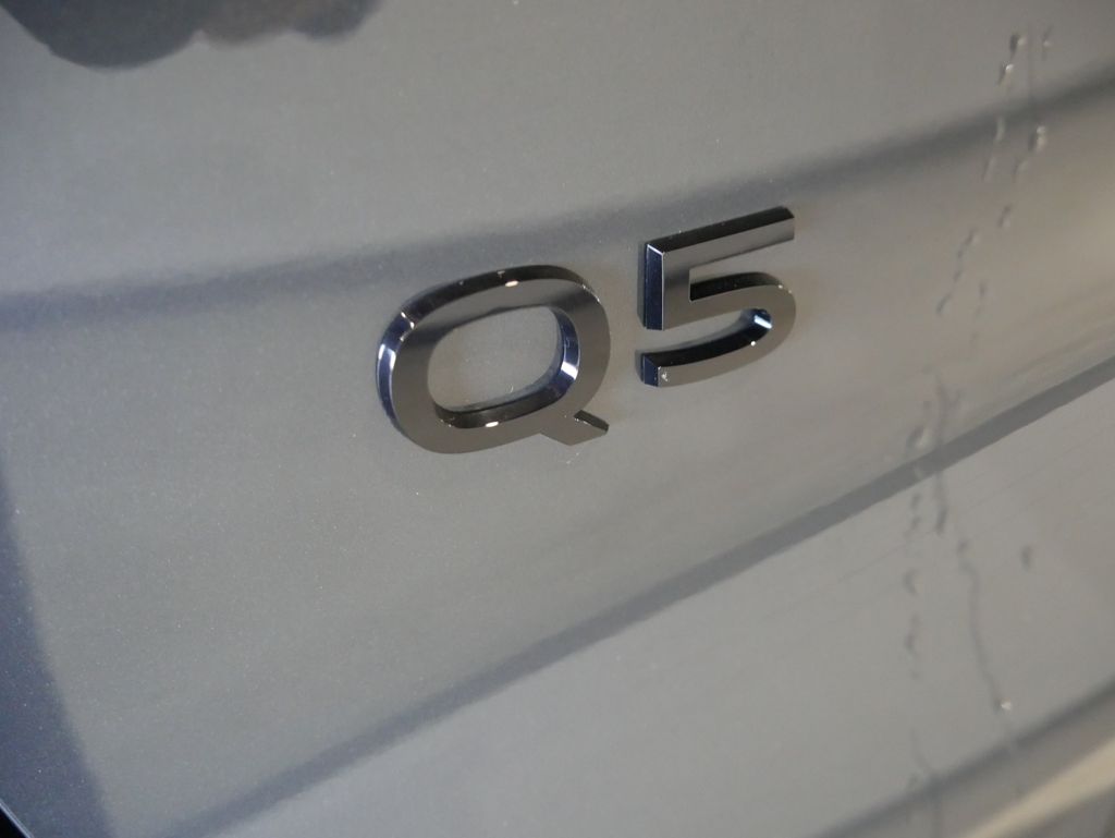 Thumbnail: 2026 Audi Q5 - 8