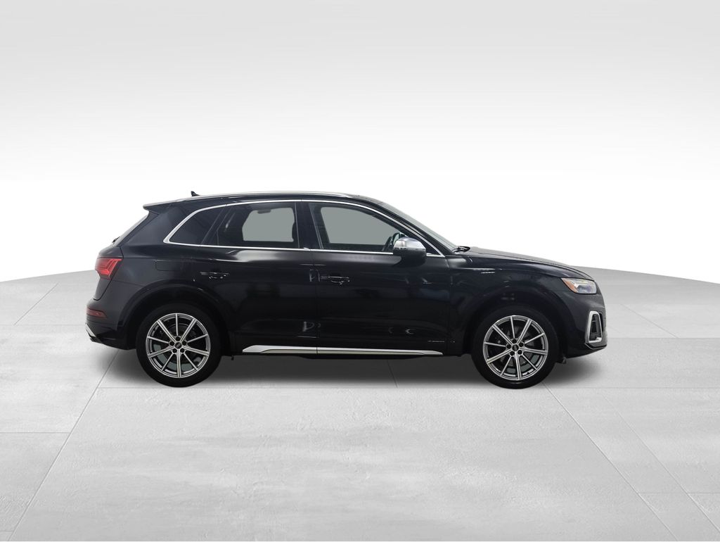 Thumbnail: 2022 Audi SQ5 - 6