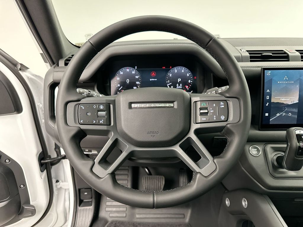 2025 Land Rover Defender 130 16