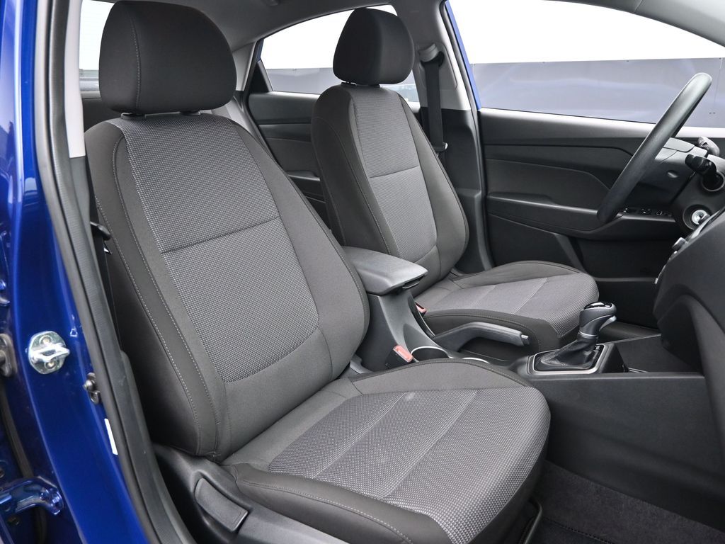 2021 Hyundai ACCENT SEL