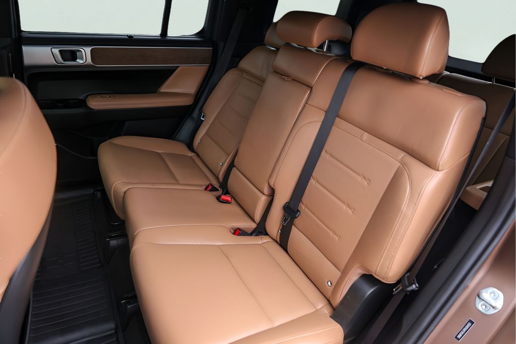 Used Car 2024 Hyundai Santa Fe Hybrid  Limited For Sale Under $40,000 In Austin, Texas