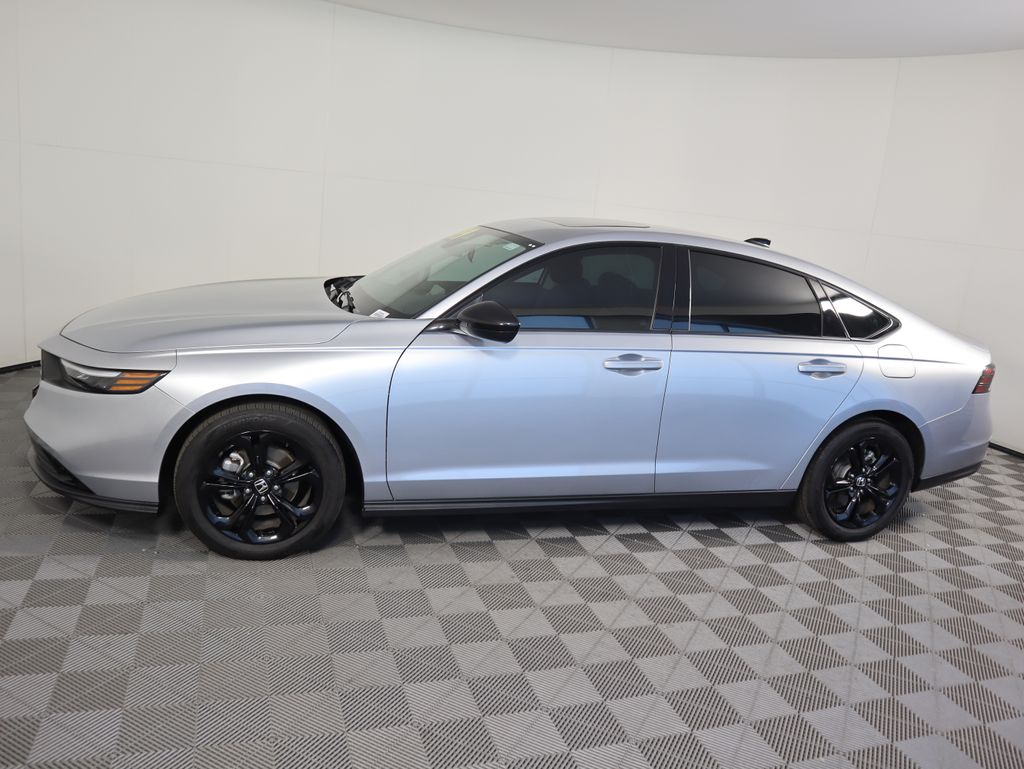 Thumbnail: 2025 Honda Accord - 8