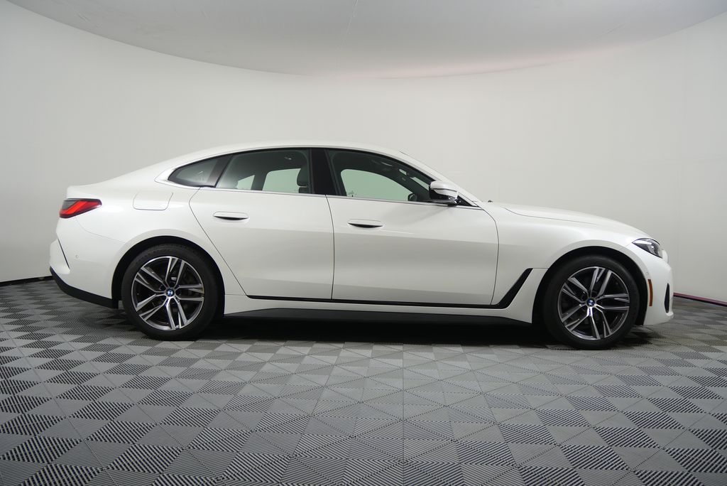Thumbnail: 2025 BMW 4 Series - 2