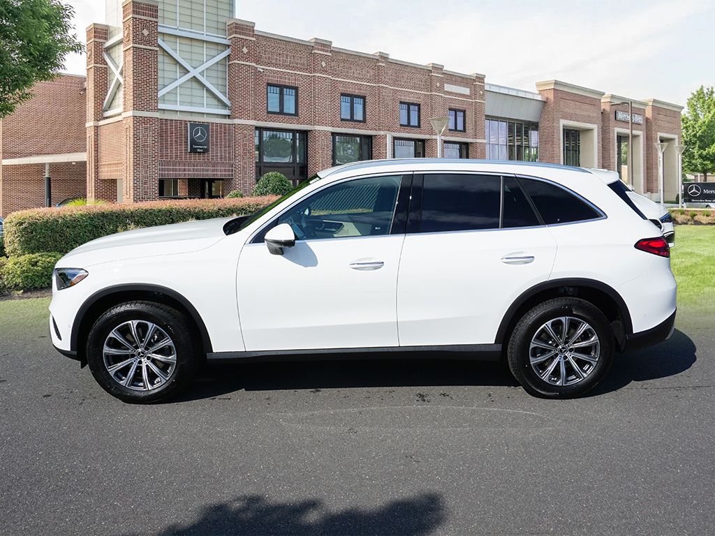 2025 Mercedes-Benz GLC 300 4