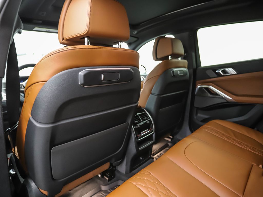 Thumbnail: 2026 BMW X6 - 20