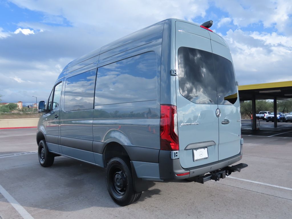 Thumbnail: 2026 Mercedes-Benz Sprinter - 7