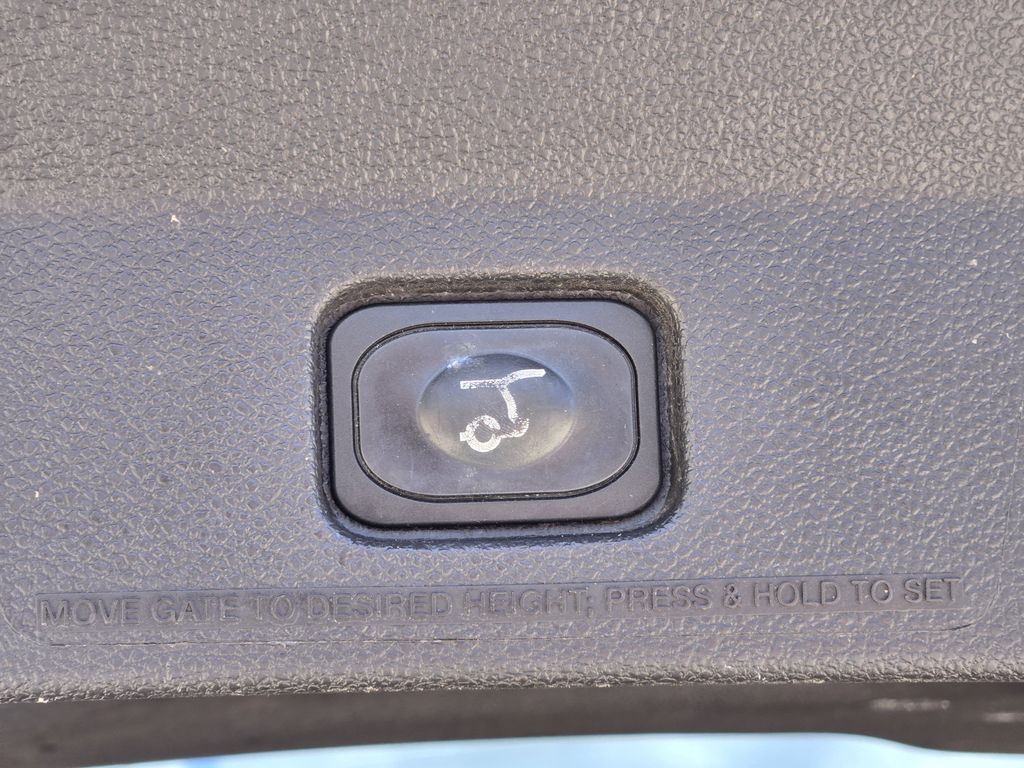 2015 Ford Explorer XLT Black at Durrett Motor Company