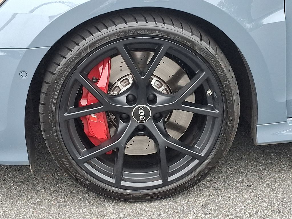 Thumbnail: 2023 Audi RS 3 - 8