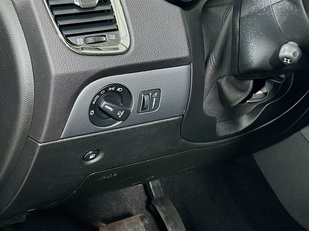 Thumbnail: 2019 Dodge Durango - 10