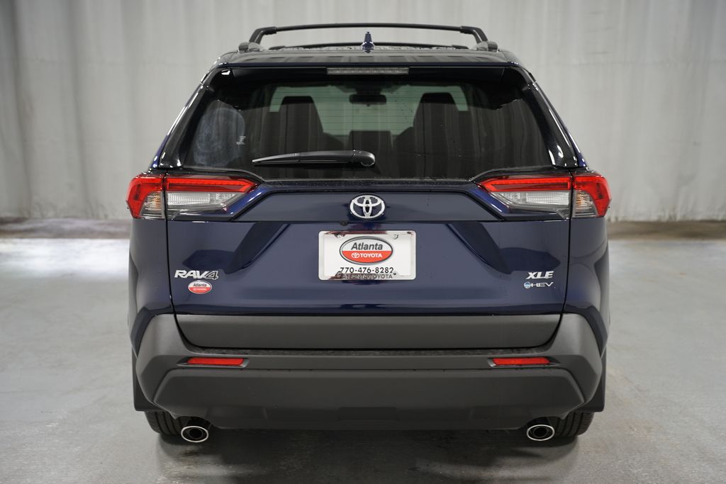 2025 Toyota RAV4 XLE 7