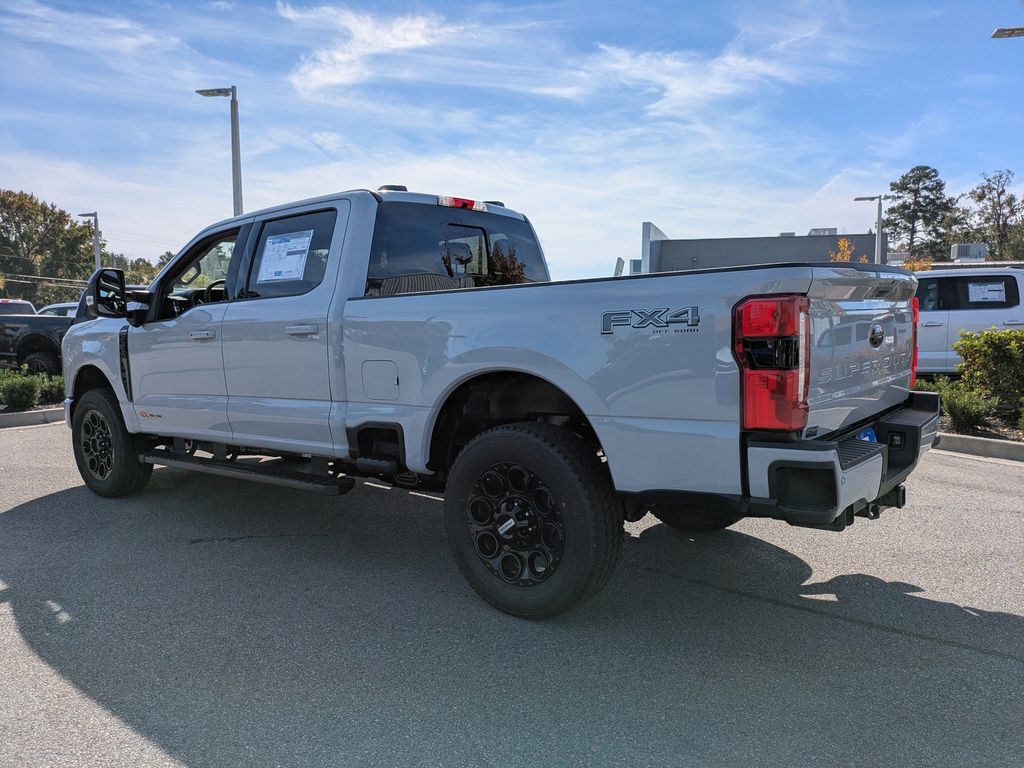 2026 Ford F-350 LARIAT