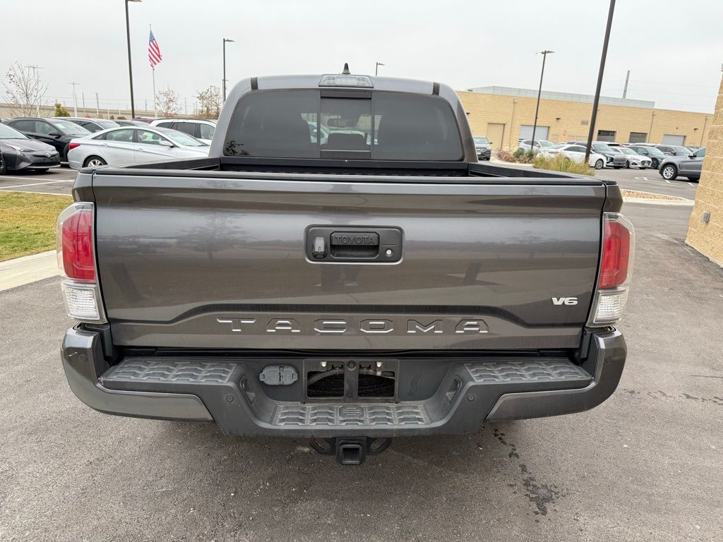 Thumbnail: 2021 Toyota Tacoma - 5