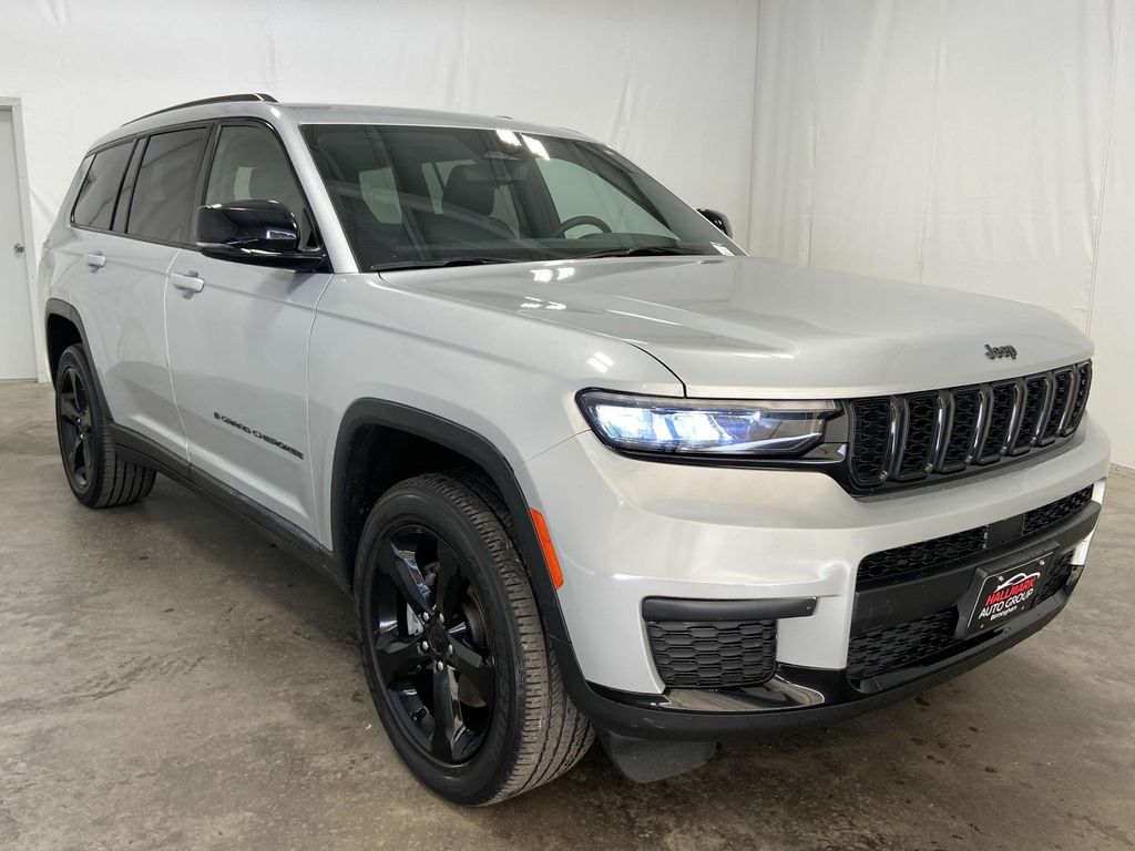 Used 2023 Jeep Grand Cherokee L Altitude
