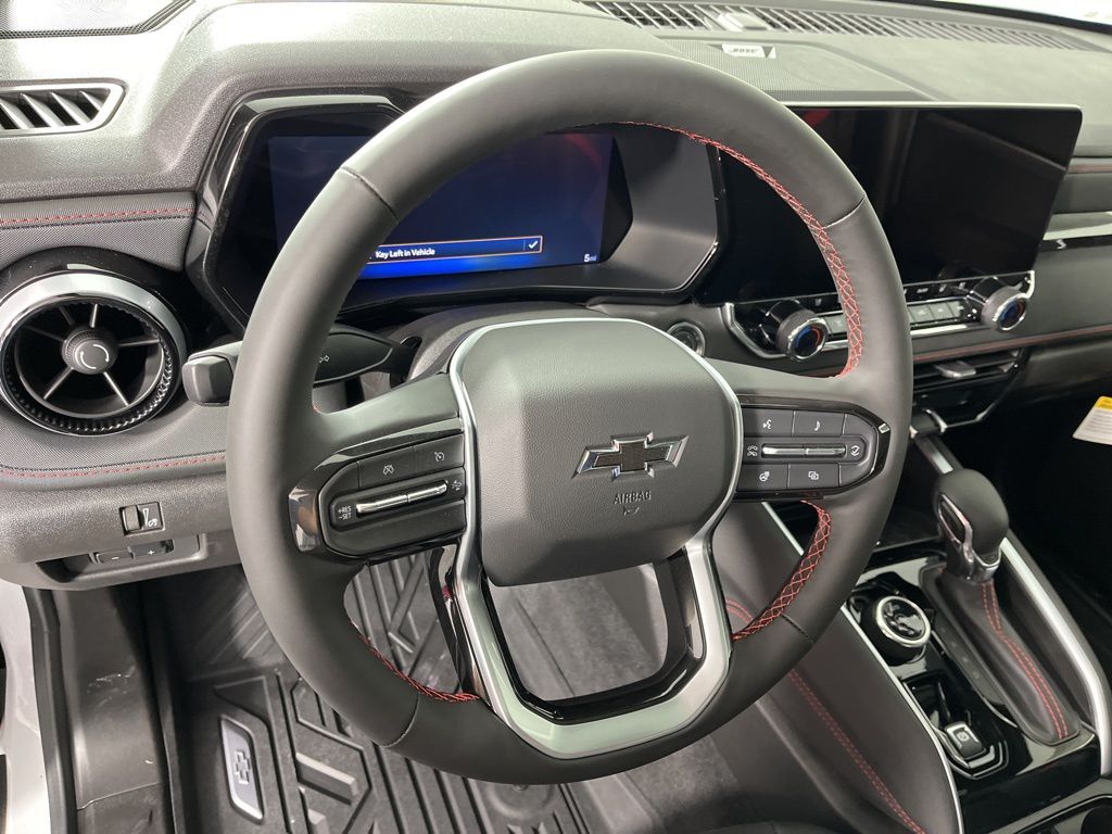 Thumbnail: 2026 Chevrolet Colorado - 25