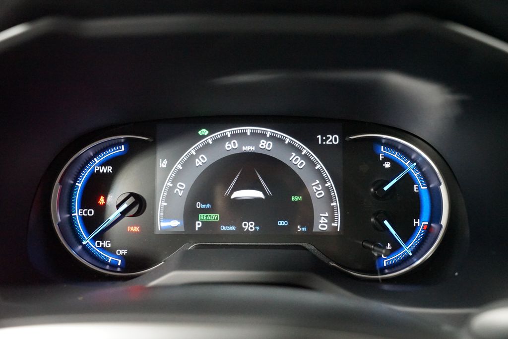 Thumbnail: 2025 Toyota RAV4 - 15
