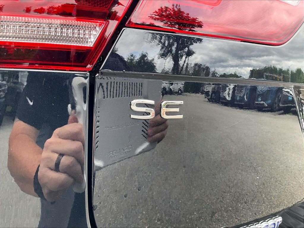 2024 Volkswagen Tiguan — photo 27